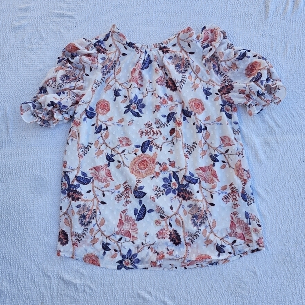 Rachel Zoe Floral Puff Short Sleeve Blouse size medium